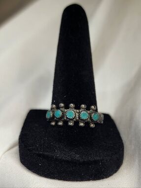 Vintage Native American-Style Sterling Silver Ring, 5 small turquoise Stones Sz9